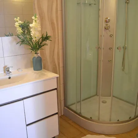 Casa D' Avo * Barão de São João